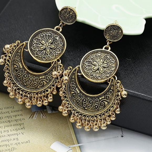 💙 4/$20 Traditional Ethnic Earings - Picture 1 of 4